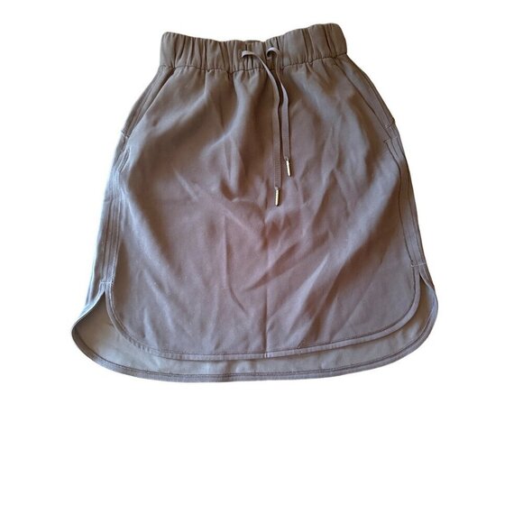 lululemon athletica Dresses & Skirts - Lululemon Women's Athletic Skirt Size 2 Black Polyester With Drawstring Waist &
